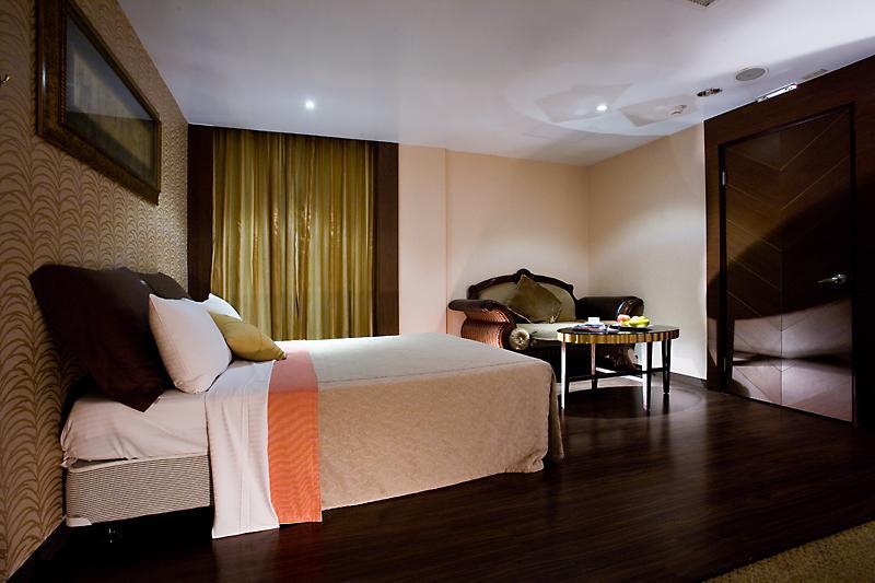 Crystal Business Motel Hsinchu City Exterior photo