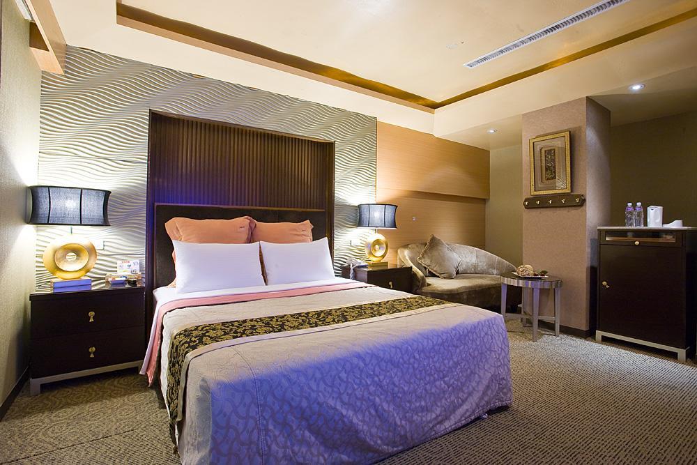 Crystal Business Motel Hsinchu City Exterior photo